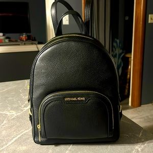 Md zip pit backpack leather